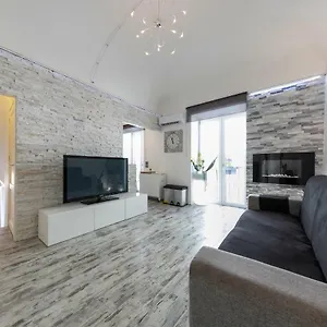 Apartament Amuri Włochy